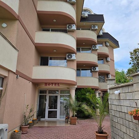 Hotel Paris Relax Zone Balchik Eksteriør billede